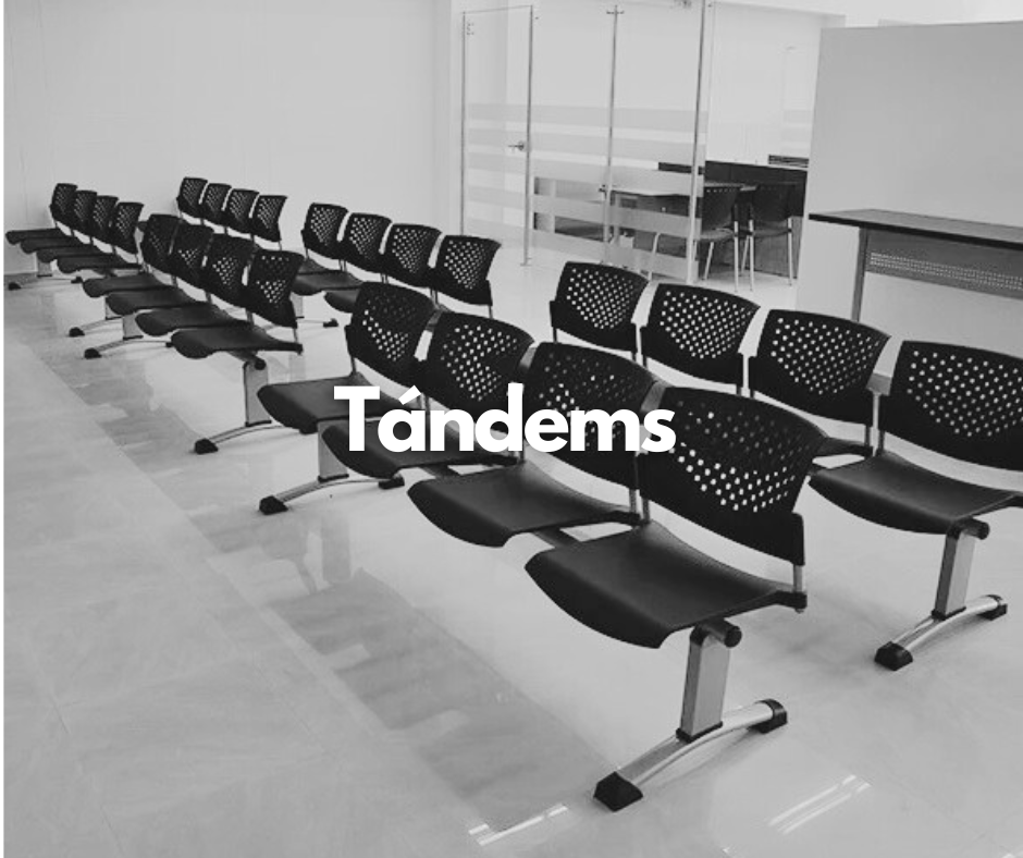 Tándems y butacas de espera