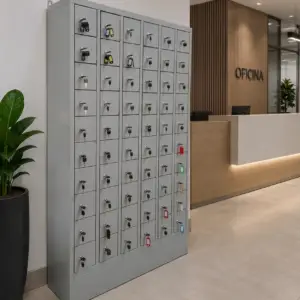 Locker porta celulares en Lima